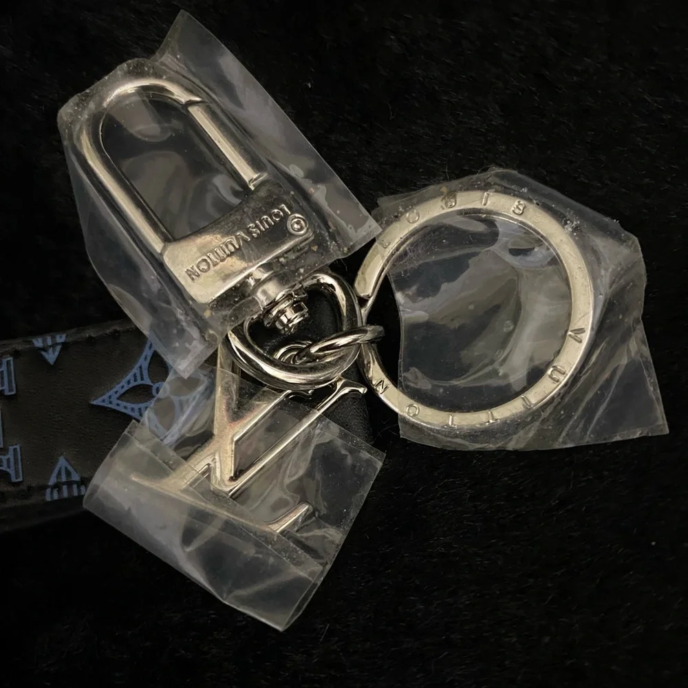 Luxury Louis Vuitton Charm Keyring - Picture 2 of 3